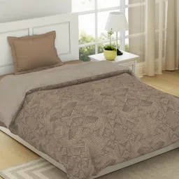 Spaces Geometric Brown 144 TC Cotton Single Quilt image 2