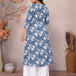 Rangita Blue Cotton Embroidered 3/4th sleeve Kurta image 2