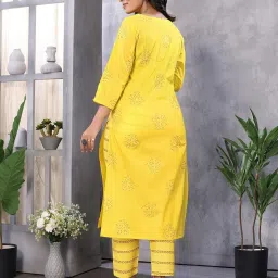 Rangita Yellow Cotton Printed 3/4th sleeve Kurta Sets image 2