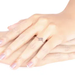 Malabar Gold and Diamonds 18k Rose Gold Diamond Ring image 2