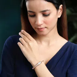 Peora Rose Gold Openable Kada for Women image 2