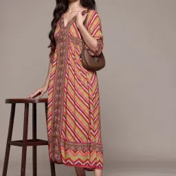 Aarke Ritu Kumar Multicolor Geometric Print Dresses image 4