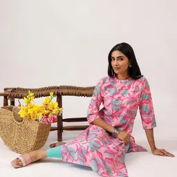 HAY Women Floral Printed Kurta image 4