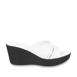 Metro Women's White Casual Wedges image 1