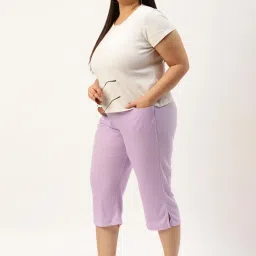 theRebelinme Lilac Cotton High Rise Cropped Capris image 4