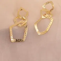 SOHI Gold Plated Party Pearls Drop Earring For Women-image-64