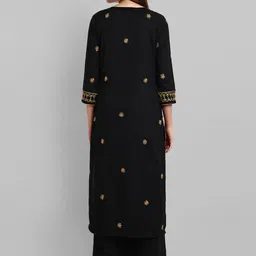 ADA Floral Embroidered Thread Work Cotton Kurta image 5