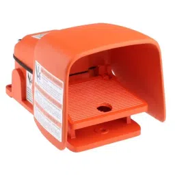 RS PRO Heavy Duty Momentary Foot Switch DP-CO Orange 240 V, 116776-picture-34
