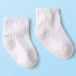 Cute Walk by Babyhug Knit Ankle Length Anti Bacterial Socks with Star Design & Stripes Pack of 3 - White image 5