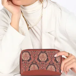 zouk Women Casual Brown Jute Wallet image 2