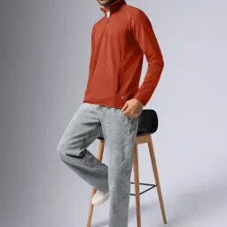 XYXX Auburn Red Regular Fit Solid Sweatshirt image 5