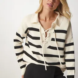 Happiness istanbul Women Krem Striped Pullover Sweater image 4