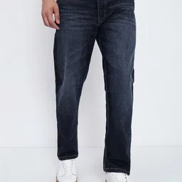 SHOWOFFFF Men Comfort Straight Fit Low-Rise Light Fade Stretchable Jeans image 3