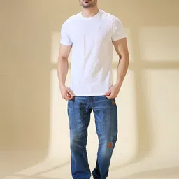 Being Human Men Camouflage Colourblocked Mandarin Collar Applique T-shirt image 5