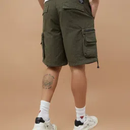 Bossini Men's Olive Shorts image 2