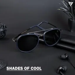 Voyage Black Round Polarised and UV Protected Lens Unisex Sunglasses image 2