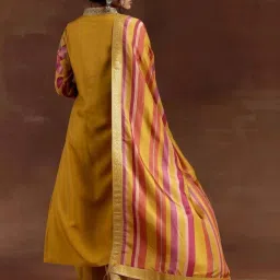 Libas Mustard Printed Kurta Pant Set With Dupatta image 2
