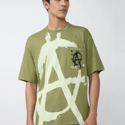 Forever 21 Olive Cotton Regular Fit Printed T-Shirt-image-4