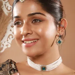 Aatmana White Austrian Diamond Studded & Beaded Necklace, Earring & Maangtikka Set image 2