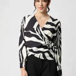 Strong & Brave Black Satin Printed Top-picture-29