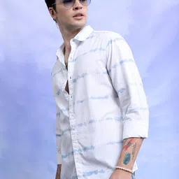 HIGHLANDER Men Slim Fit Opaque Printed Casual Shirt image 4