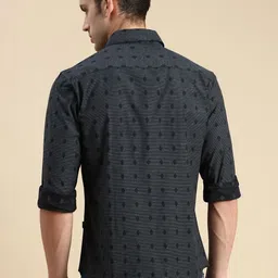 SHOWOFFFF Men Comfort Slim Fit Casual Shirt image 5