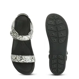 Carlton London sports Printed Platform Sandals image 4