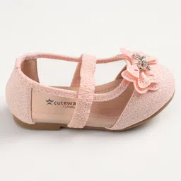 Cute Walk by Babyhug Slip On Bellies With Bow Applique- Pink image 4