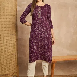 all about you Women Ethnic Printed With Embellished Details Straight Kurta-picture-15