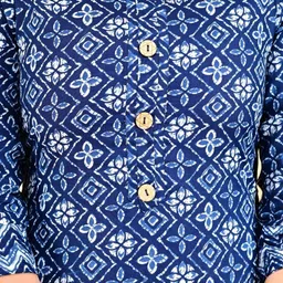 Vestimento Women Floral Printed Regular Pure Cotton Kurta with Trousers & With Dupatta image 3