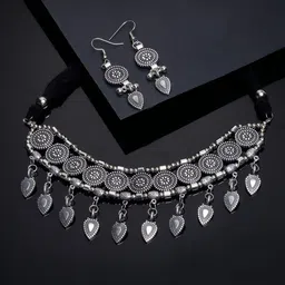 PANASH Oxidised Silver-Toned Jewellery Set image 2
