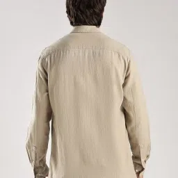 CALVIN KLEIN JEANS Beige Solid Regular Fit Cotton Shirt image 2