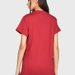 Bewakoof X Official Garfield Merchandise Red Graphic Print Boyfriend T-Shirt image 2