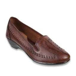 Mochi Women's Tan Wedge Loafers image 2