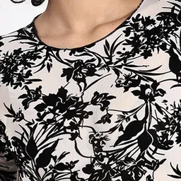 SHOWOFFFF Floral Print Velvet Crop Top image 5