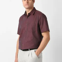 Van Heusen Maroon Regular Fit Shirt image 3