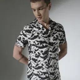 Hubberholme Multicolored Boxy Fit Printed Shirt-image-10