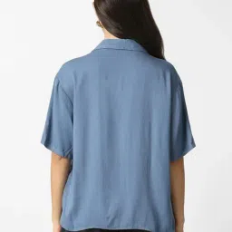 Van Heusen Blue Viscose Solid Shirt image 2