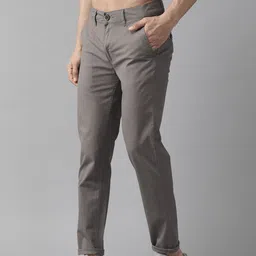 Roadster Men Grey Solid Slim Tapered Fit Regular Trousers image 2