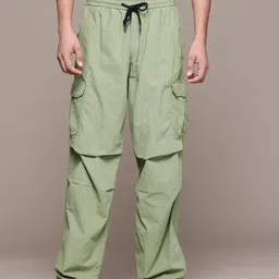 The Roadster Lifestyle Co. Men Loose Fit Cotton Cargos-picture-24