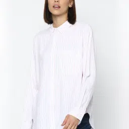 American Eagle Outfitters Light Pink Striped Shirt-image-30