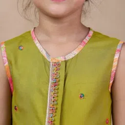 PSPeaches Kids Multi Floral Embroidered Sleeveless A-Line Sequinned Kurti With Dhoti Pants image 4