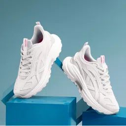 Red Tape ETPU Women Textured White Running Shoes-image-22