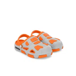 BIRDE Boys Clogs image 3