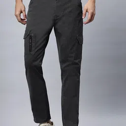 Hence Men Relaxed Tapered Fit Cargos Trousers-picture-29