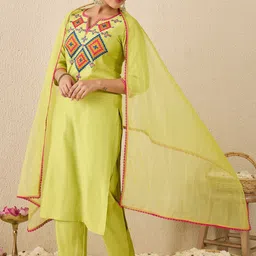Indo Era Women Ethnic Motifs Printed Kurta with Trousers & Dupatta image 4