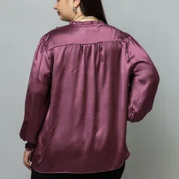 PURYS PLUS Tie-Up Neck Satin Top image 4