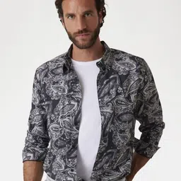 GUESS Men Ethnic Motifs Printed Spread Collar Casual Shirt-picture-30