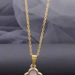 SZN Set Of 2 Gold-Plated Artificial Beaded Enamelled Star Shaped Pendants With Chains image 5