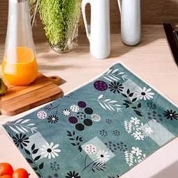 REVEXO Green & Black Printed Water-Resistant Shelf Liner-picture-20